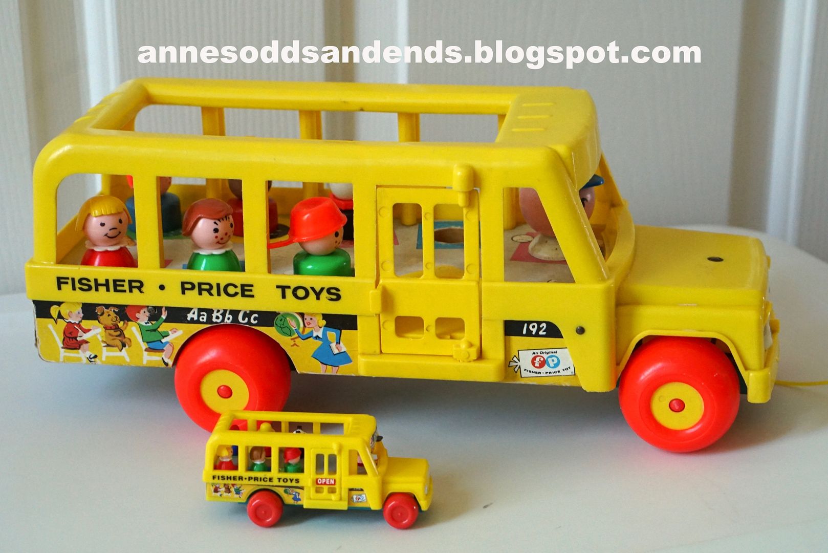 anne-s-odds-and-ends-fisher-price-friday-world-s-smallest-fisher-price